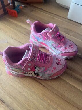 DISNEY MINNIE MOUSE KIDS SHOES